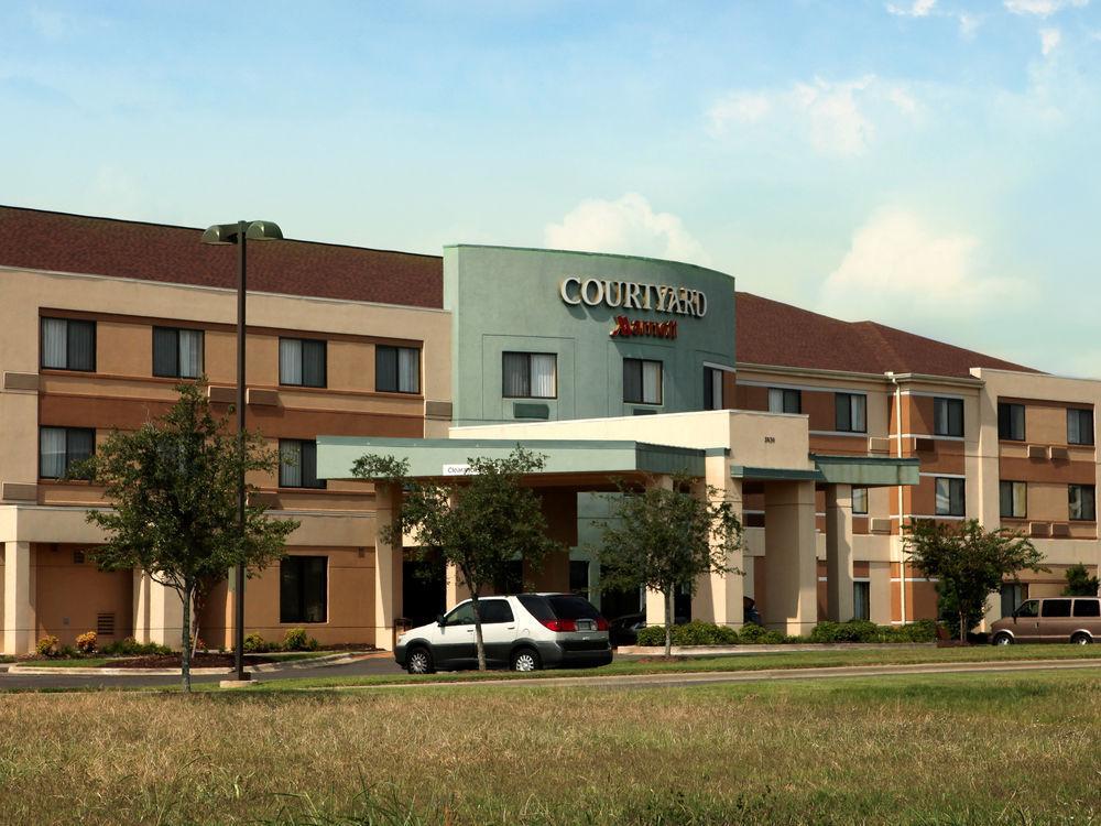Courtyard By Marriott Alexandria Exterior foto