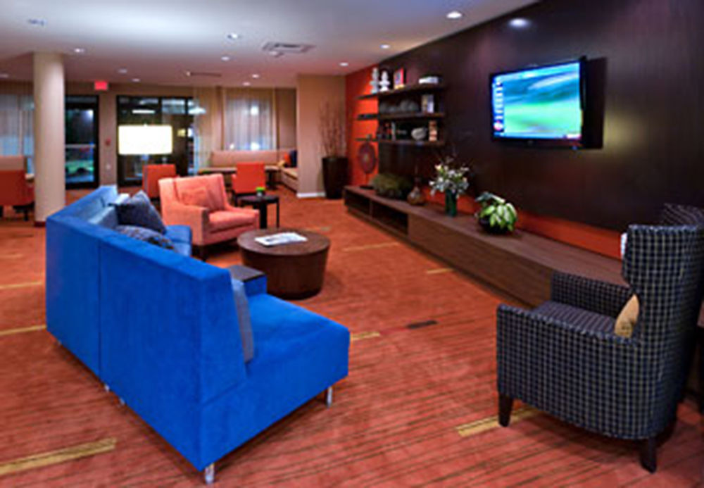Courtyard By Marriott Alexandria Interior foto